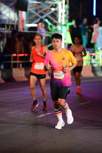 BIB: 73205, 90201
                            <button type="button" onclick="openModal(22927290)" class="btn btn-primary btn-sm float-right btn-popup" data-toggle="modal" data-target=".modal-high-quality">
                        <i class="fas fa-shopping-cart"></i> Add to Cart
                    </button>
                                            <button type="button" onclick="isThisMe(22927290, true)" class="btn btn-success btn-sm float-right btn-popup btn-isme hidden" data-toggle="tooltip" data-placement="bottom" title="นี่คือรูปของคุณใช่ไหม คลิกที่นี่เพื่อเอาเข้าอัลบั้ม">
                        <i class="fas fa-plus"></i> Add to album
                    </button>
                    <button type="button" onclick="isThisMe(22927290, false)" class="btn btn-warning btn-sm float-right btn-popup btn-isnotme hidden">
                        <i class="fas fa-ban"></i> Remove from album
                    </button>